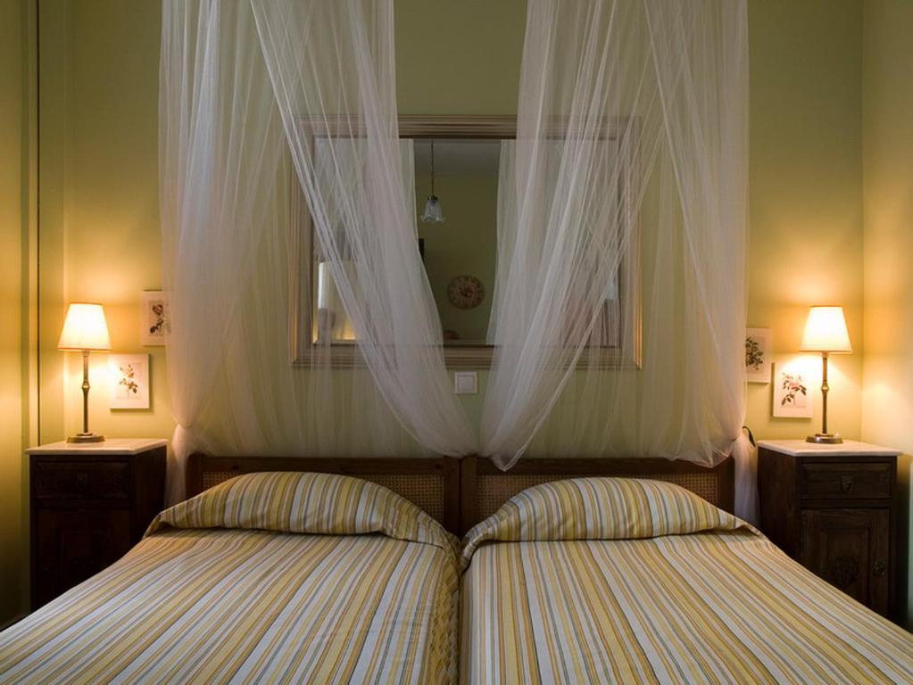 Meliti Guesthouse อากราตา ห้อง รูปภาพ